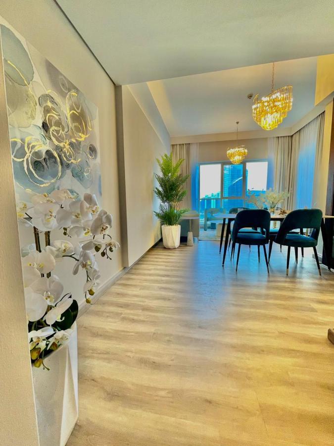 First Class 2Br With Burj Khalifa & Downtown View Dubái Exterior foto